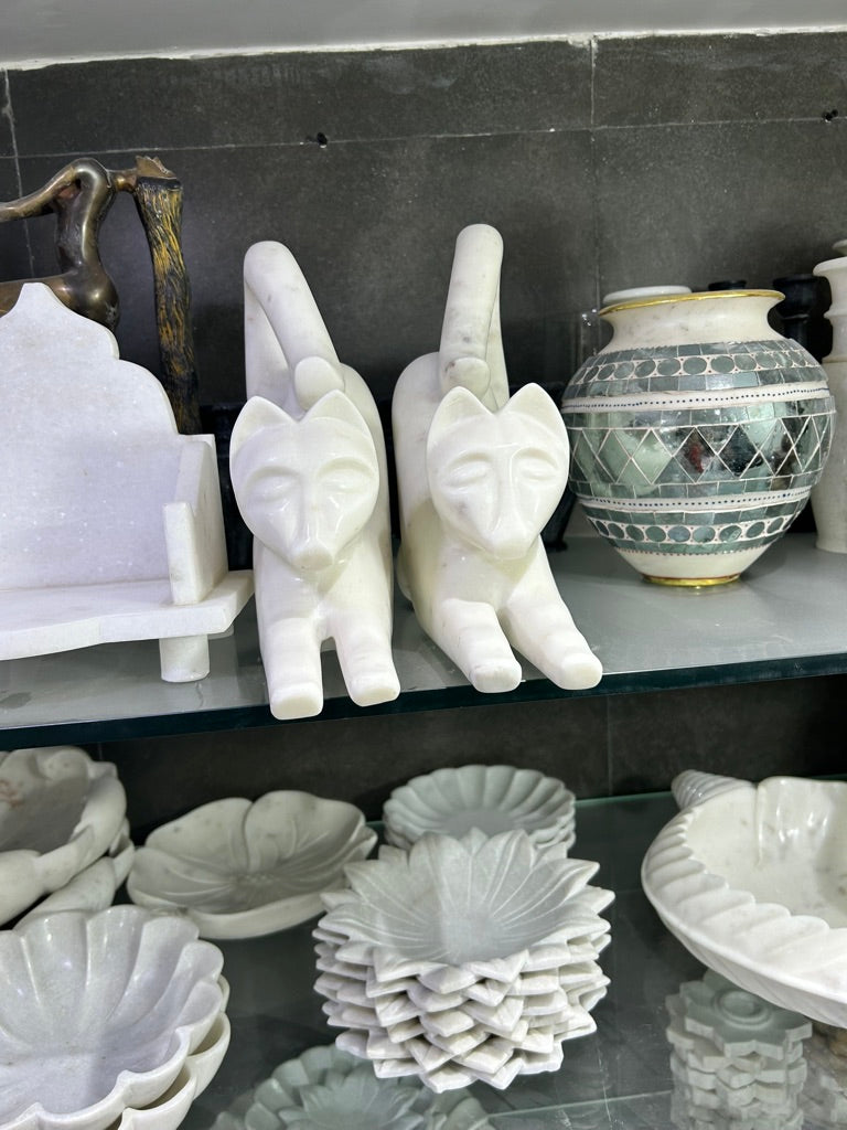 Happy Cat Book-ends